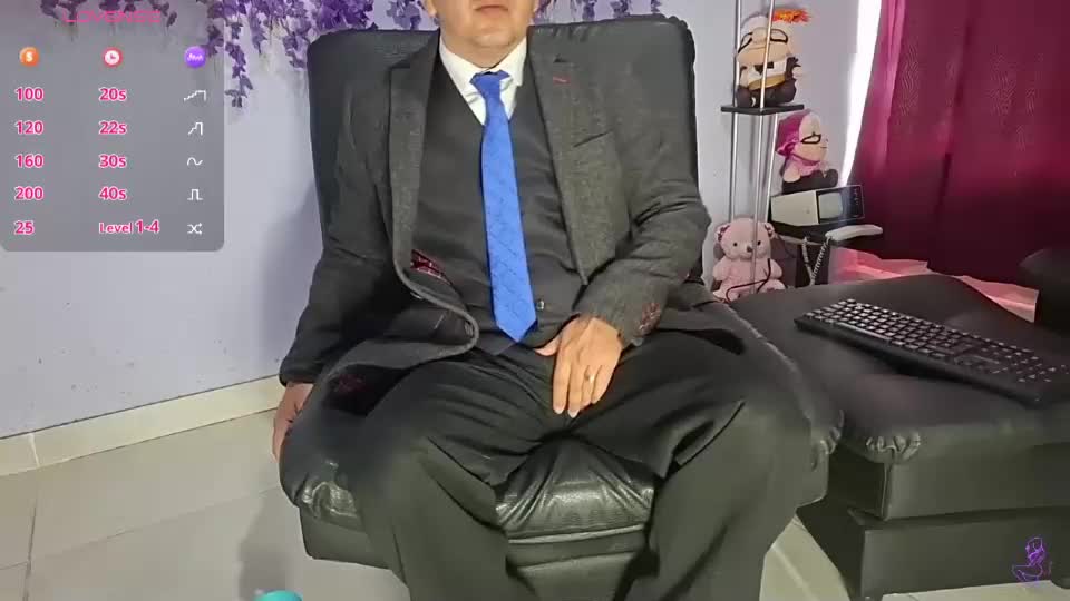 yazfore_2026-07-01_20-19-18_979 Cam Model Chat July 2, 2026