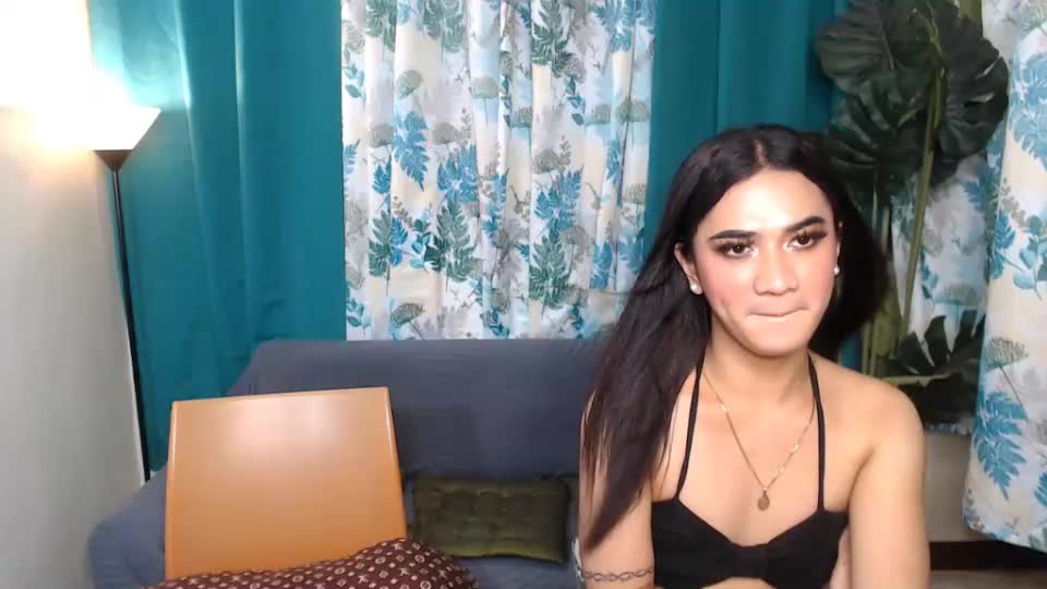 2hotblowjob694uxxx Cam Model Chat July 2, 2026
