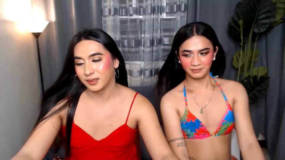 2hotblowjob694uxxx Cam Model Chat July 3, 2026
