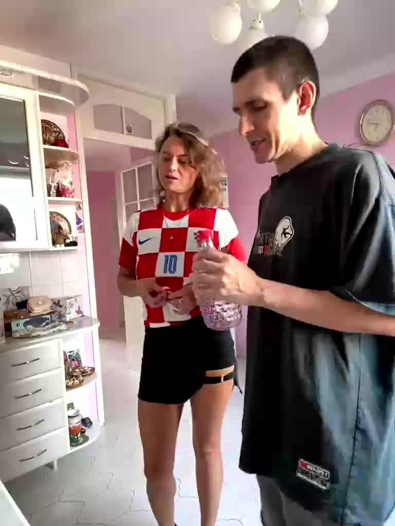 Easy-Li Cam Model Chat July 6, 2026