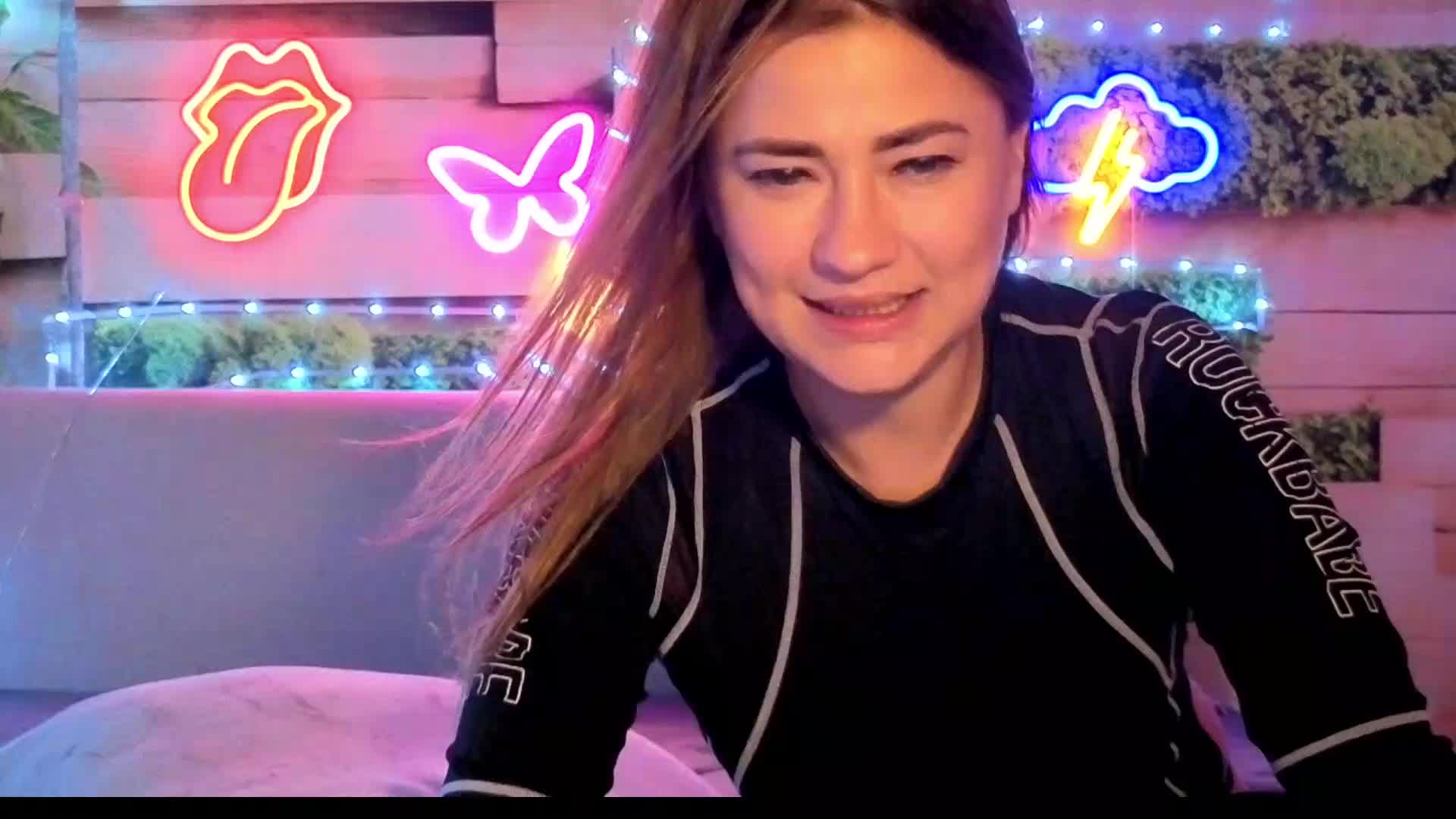 2Laski2 Cam Model Chat July 6, 2026