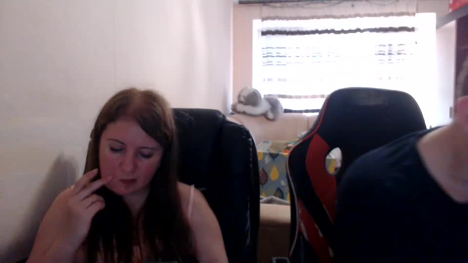 jenisandpeter Cam Model Chat July 6, 2026