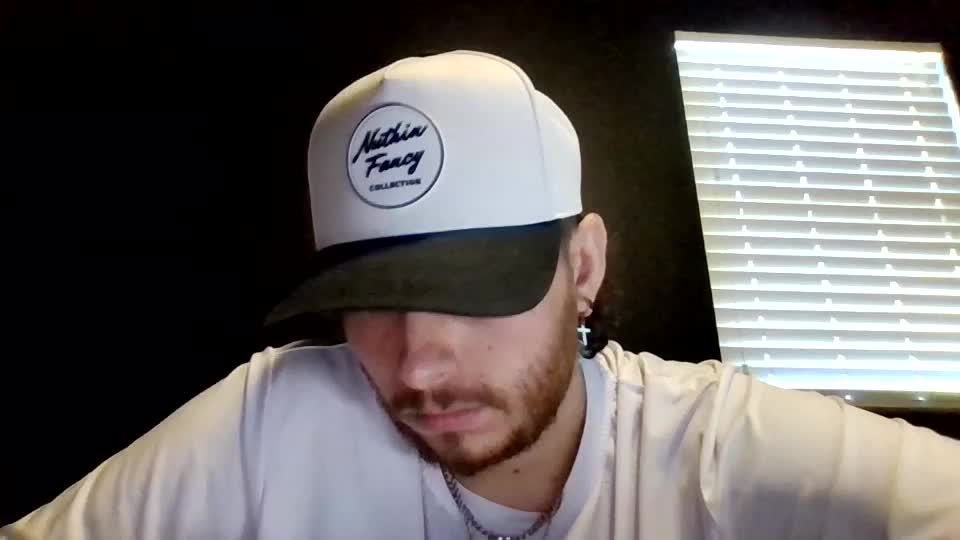 tallhungcloudyy Cam Model Chat July 8, 2026