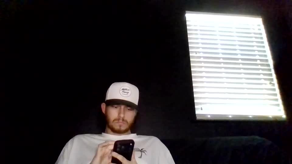 tallhungcloudyy Cam Model Chat July 8, 2026