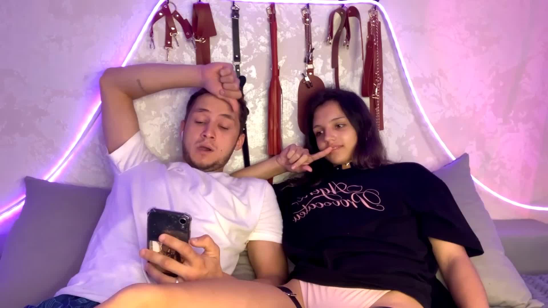 MoonBabyCouple Cam Model Chat July 8, 2026