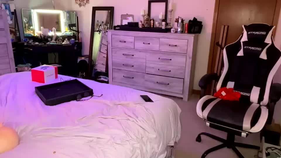cumguzzlingskank Cam Model Chat July 8, 2026