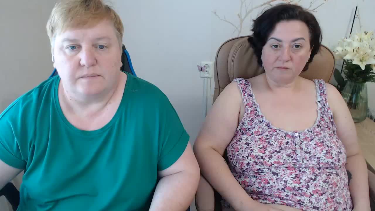 XMollyJaneEX Cam Model Chat July 12, 2026