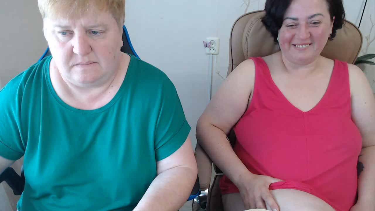XMollyJaneEX Cam Model Chat July 12, 2026