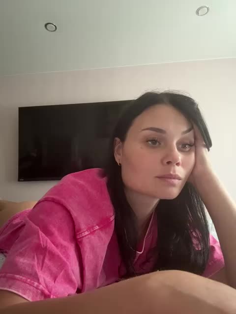 _Milashka_ Cam Model Chat July 12, 2026