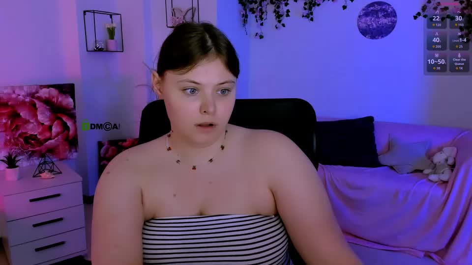 nikol_kitt Cam Model Chat July 14, 2026