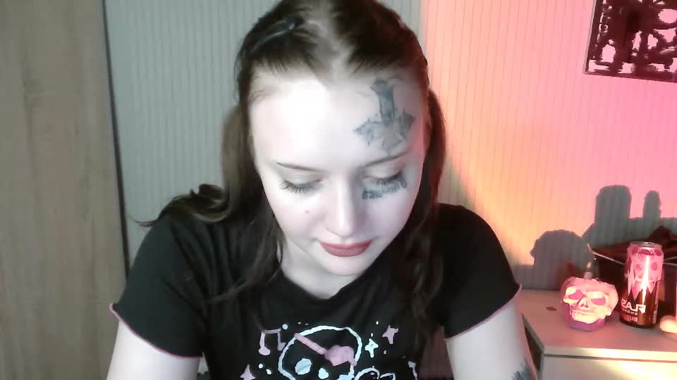 eva_sunshine_blueeyes Cam Model Chat July 14, 2026