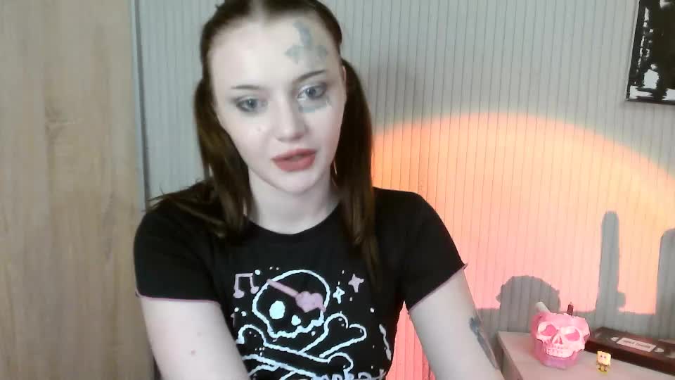 eva_sunshine_blueeyes Cam Model Chat July 14, 2026