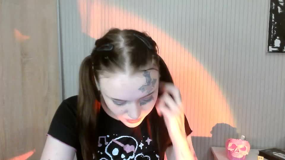 eva_sunshine_blueeyes Cam Model Chat July 14, 2026