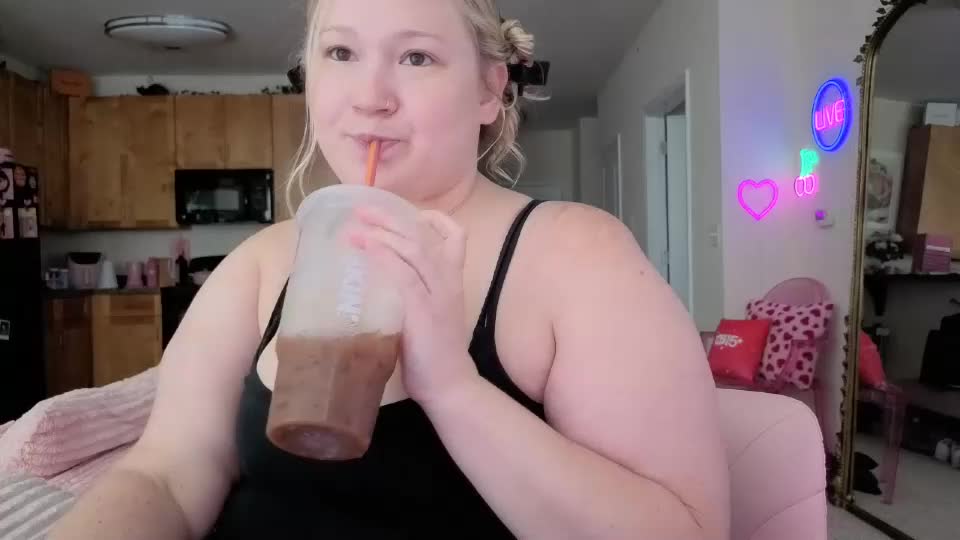 piggyrose Cam Model Chat July 14, 2026