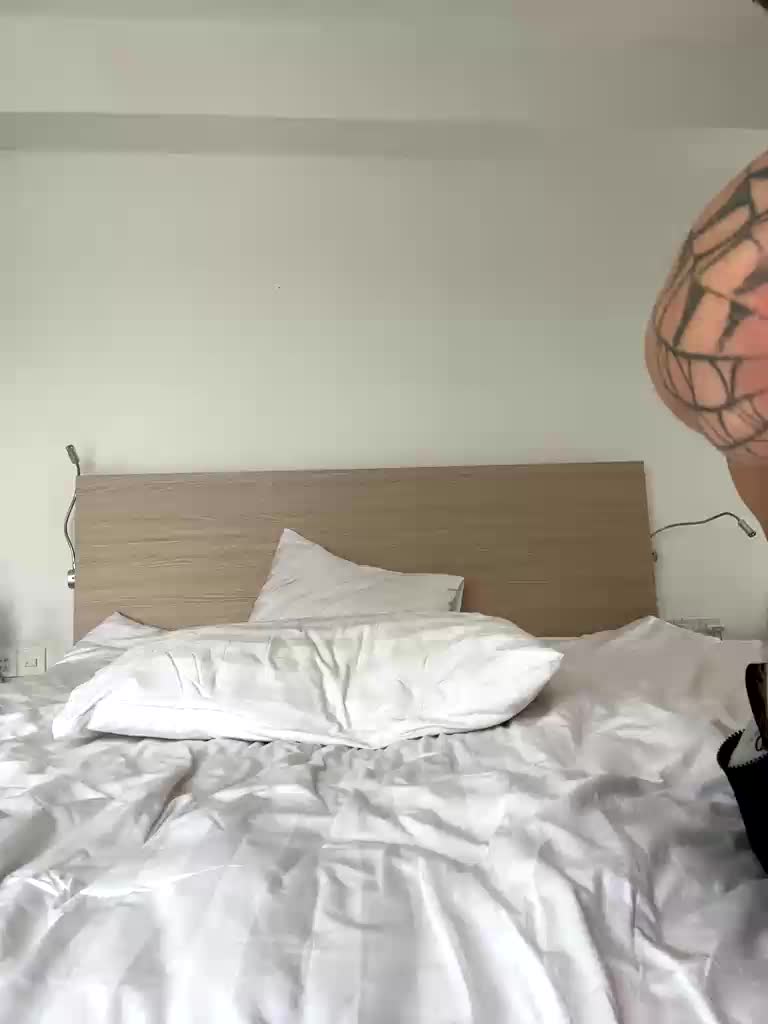 SukubOverlord Cam Model Chat July 14, 2026