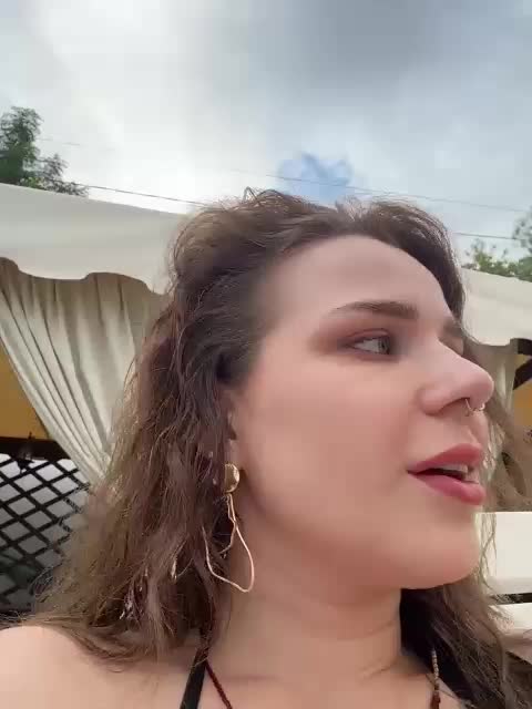 MiniNika Cam Model Chat July 14, 2026