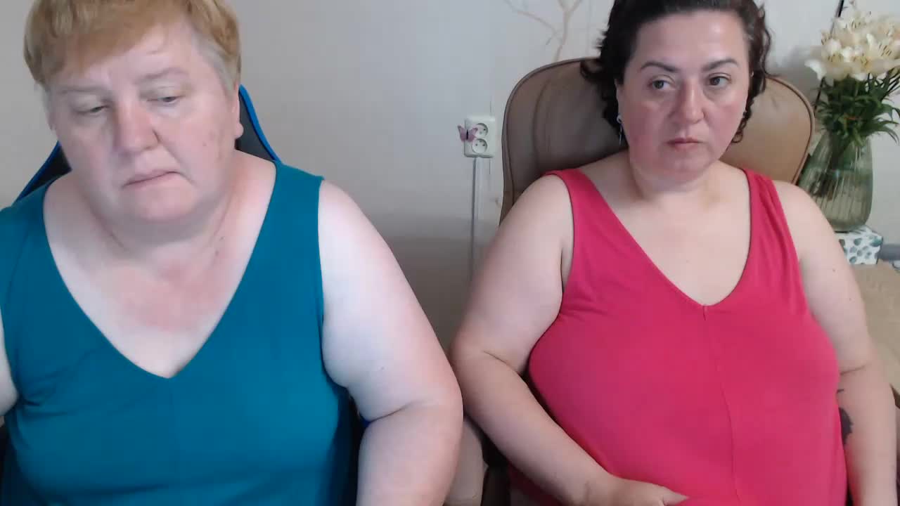 XMollyJaneEX Cam Model Chat July 16, 2026