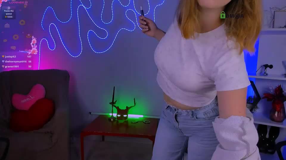 evalora_vei Cam Model Chat July 16, 2026