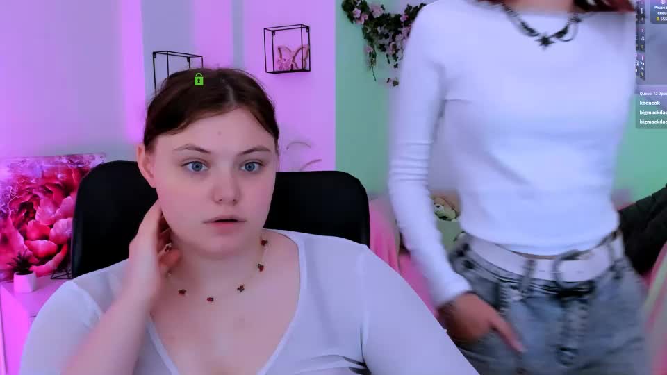 nikol_kitt Cam Model Chat July 17, 2026