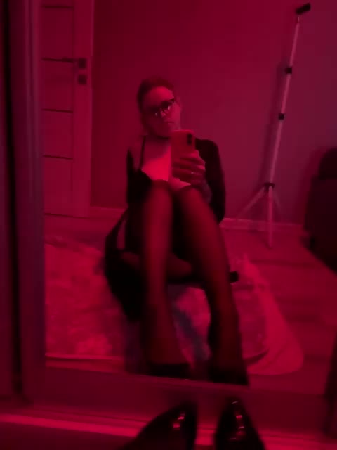 Perverse-family Cam Model Chat July 18, 2026
