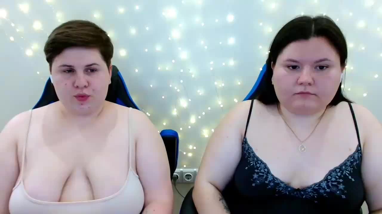 BeckyAndEllen Cam Model Chat July 18, 2026