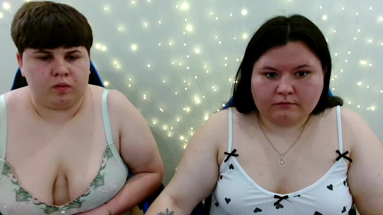 BeckyAndEllen Cam Model Chat July 18, 2026