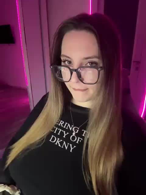 Cris_Mi Cam Model Chat July 18, 2026