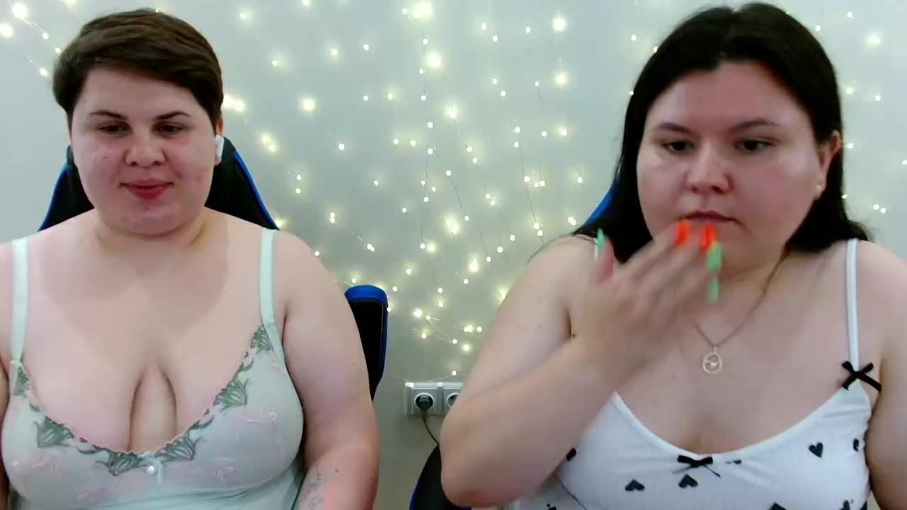 BeckyAndEllen Cam Model Chat July 18, 2026