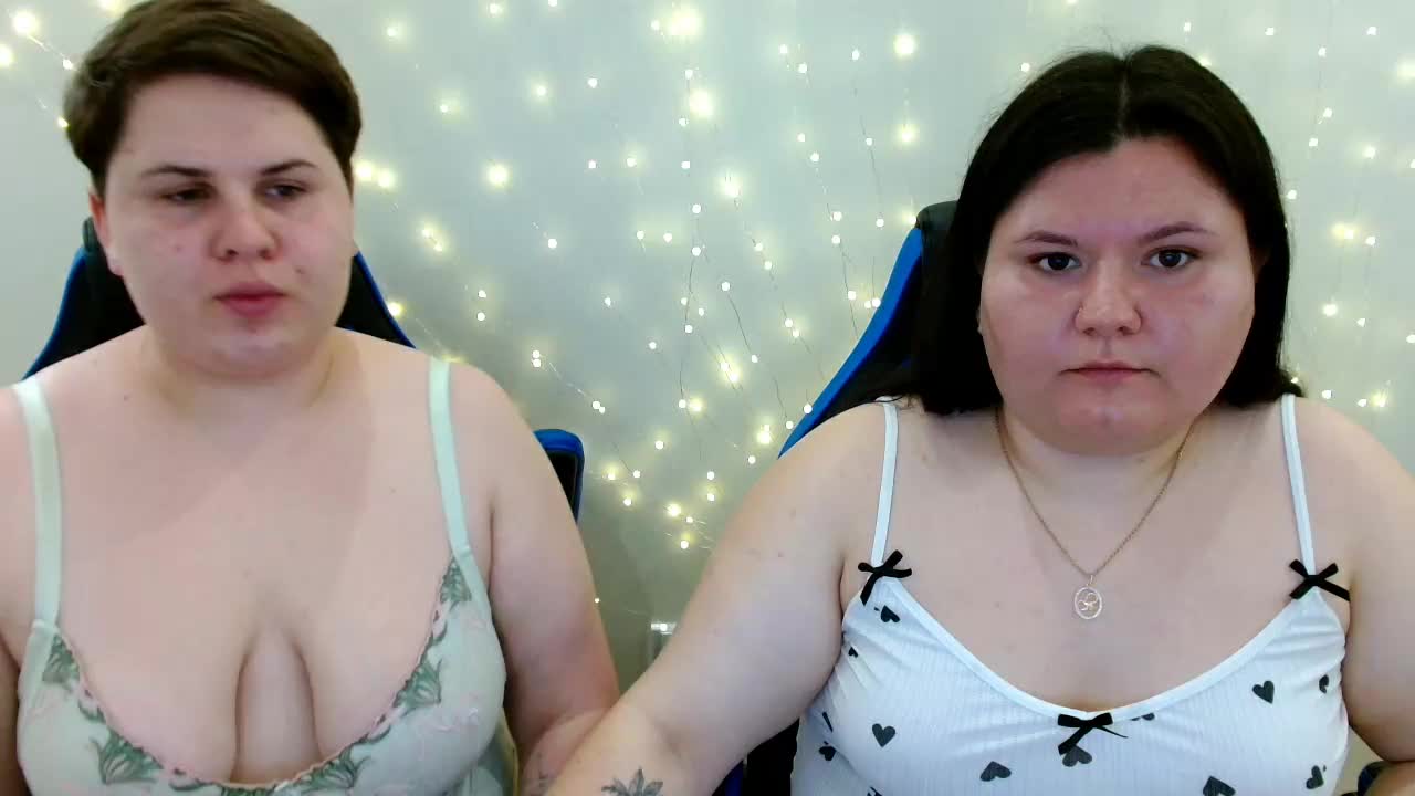 BeckyAndEllen Cam Model Chat July 18, 2026