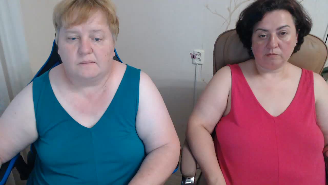 XMollyJaneEX Cam Model Chat July 18, 2026