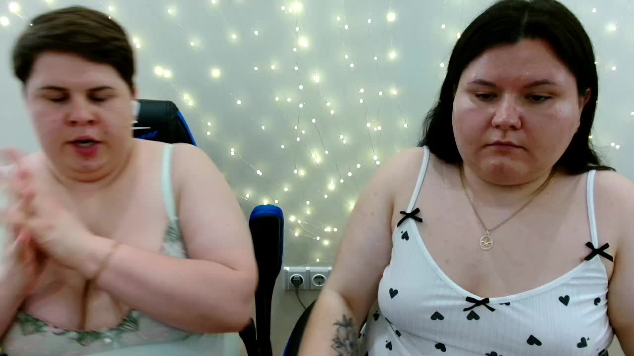 BeckyAndEllen Cam Model Chat July 18, 2026