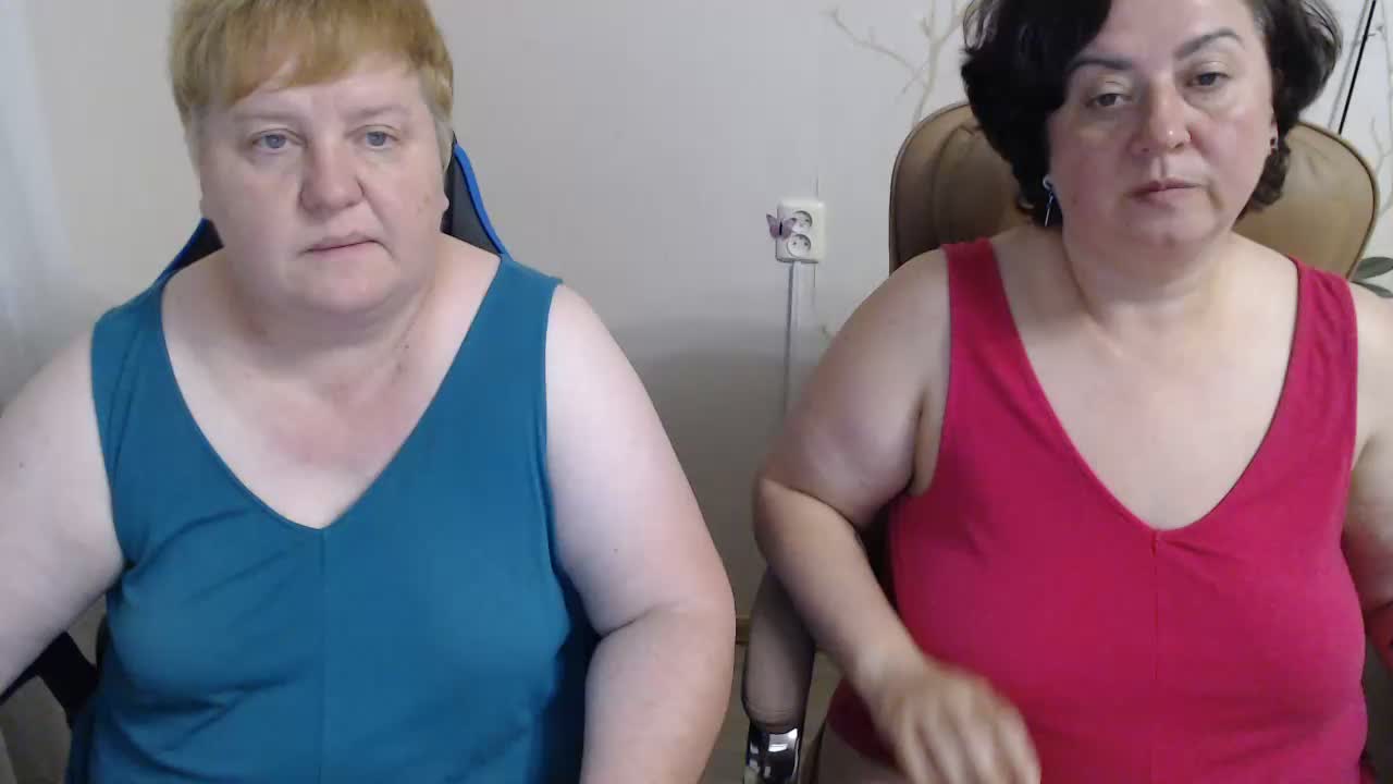 XMollyJaneEX Cam Model Chat July 18, 2026