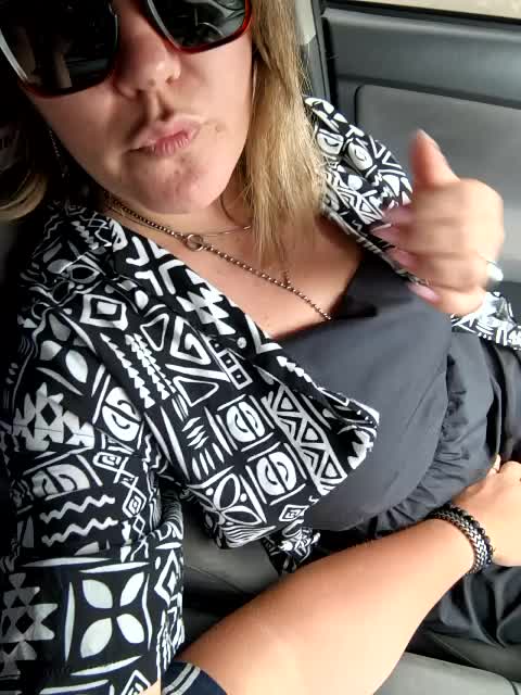 KrasivieNojki Cam Model Chat July 18, 2026
