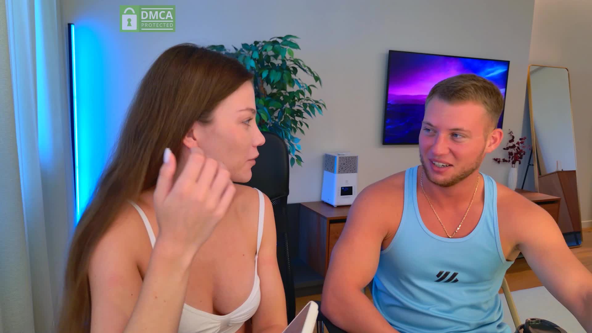 team2fit Cam Model Chat July 18, 2026