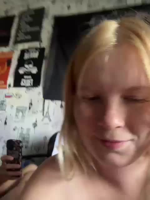 NIKADELE Cam Model Chat July 20, 2026
