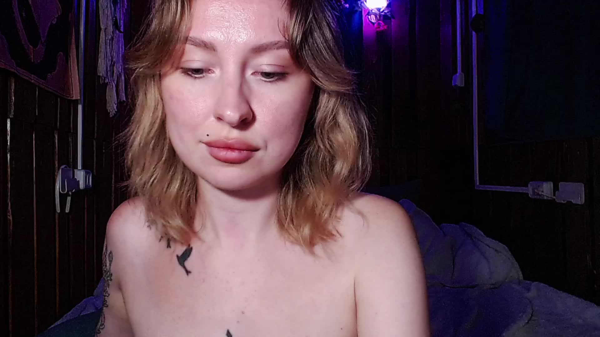 MiMi-Deep Cam Model Chat July 20, 2026