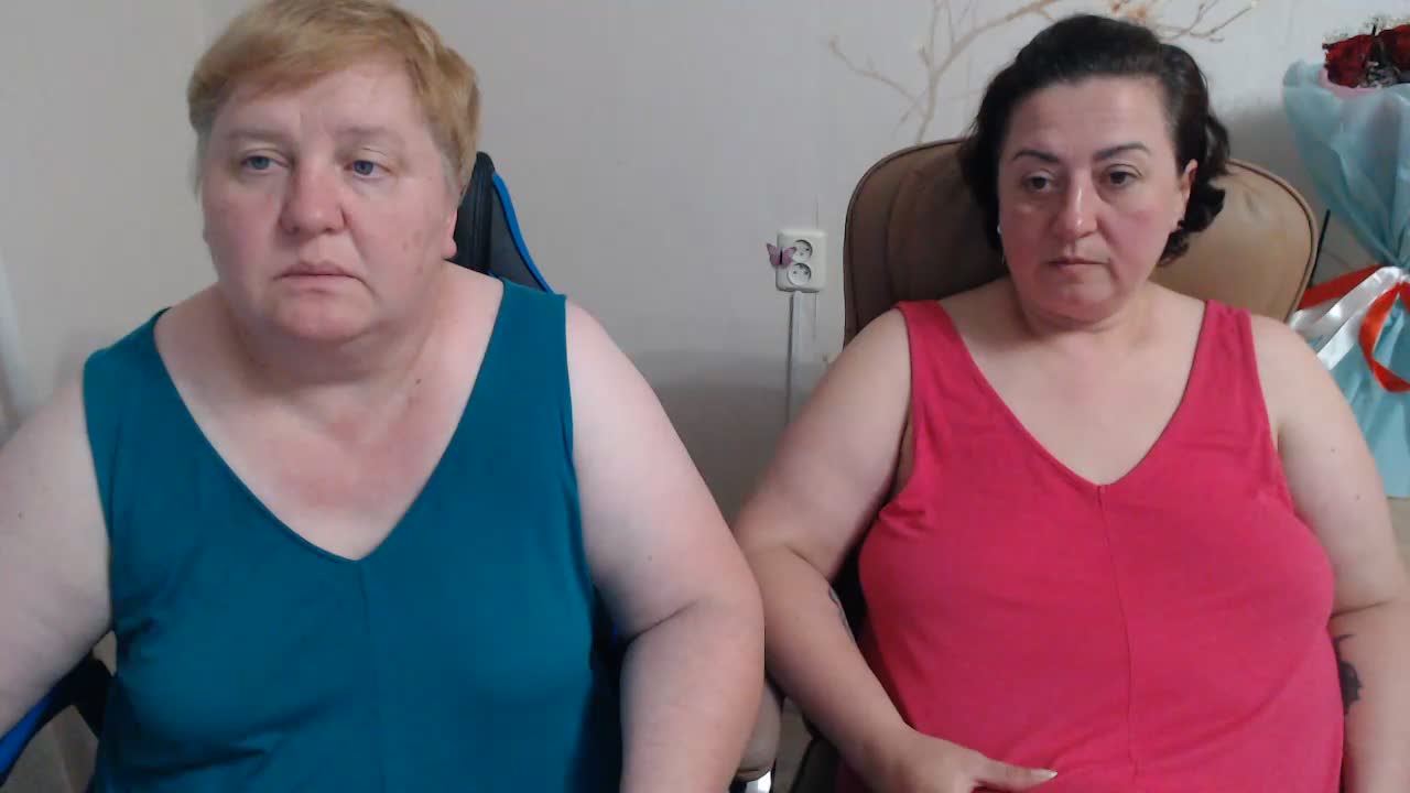XMollyJaneEX Cam Model Chat July 22, 2026