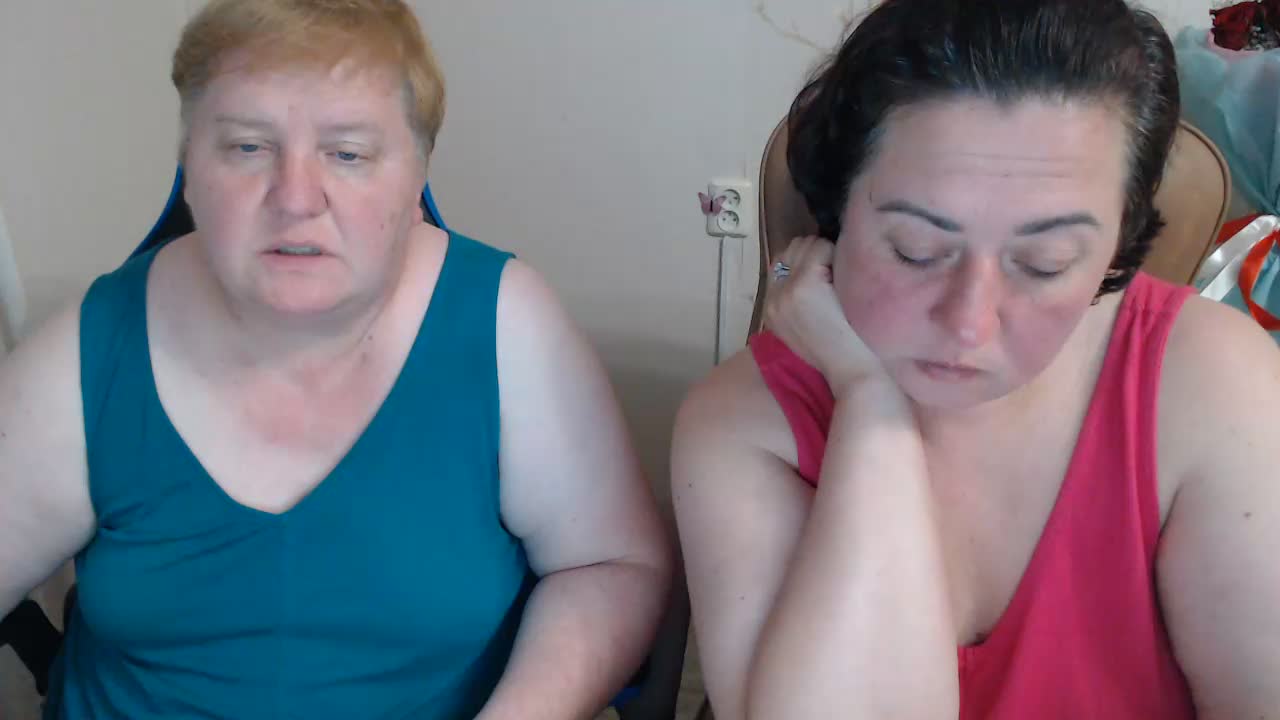 XMollyJaneEX Cam Model Chat July 22, 2026