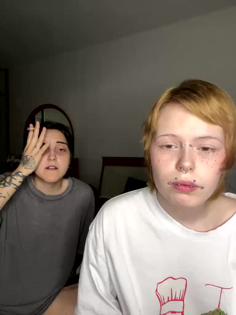 MiaAndAlicee Cam Model Chat July 22, 2026
