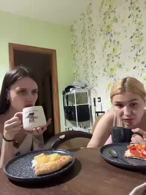 -Zoe-Love- Cam Model Chat July 22, 2026