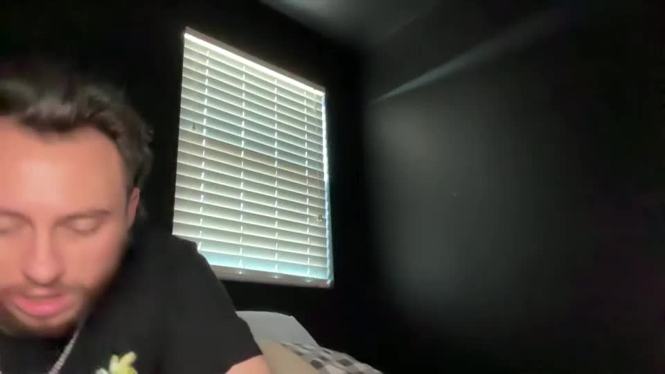 tallhungcloudyy Cam Model Chat July 23, 2026