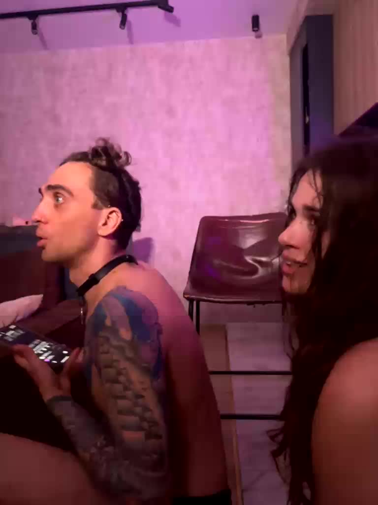NickiMaldini Cam Model Chat July 24, 2026