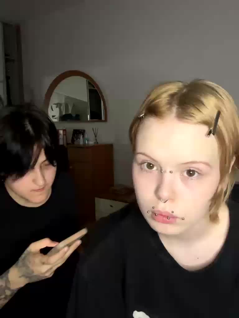 MiaAndAlicee Cam Model Chat July 25, 2026