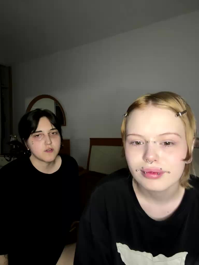 MiaAndAlicee Cam Model Chat July 25, 2026