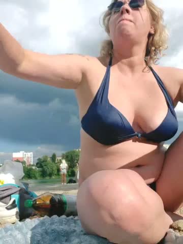 yuliia_3003 Cam Model Chat July 25, 2026
