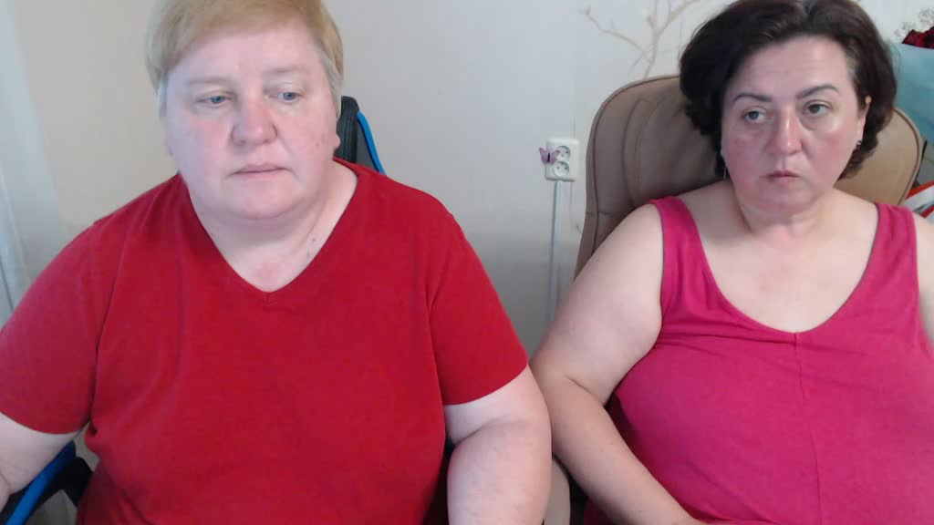 XMollyJaneEX Cam Model Chat July 25, 2026