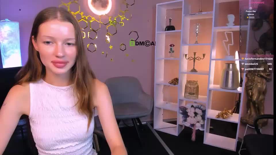 evalora_vei Cam Model Chat July 25, 2026