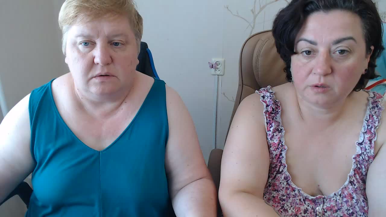 XMollyJaneEX Cam Model Chat July 26, 2026