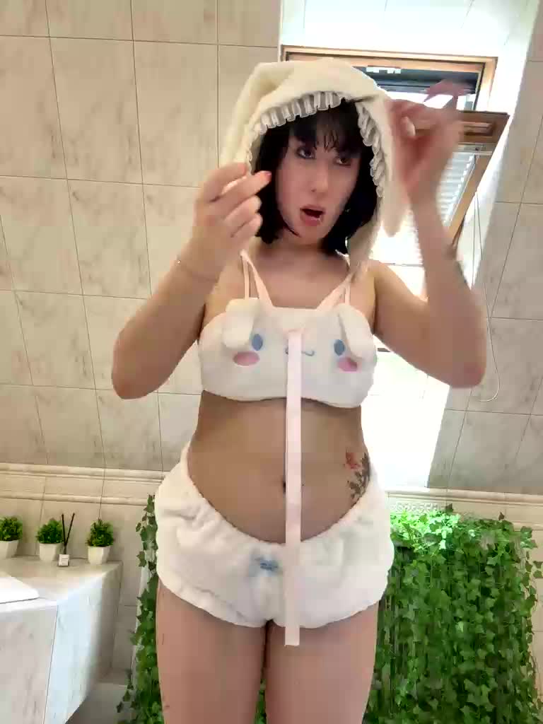 BustyLina Cam Model Chat July 26, 2026