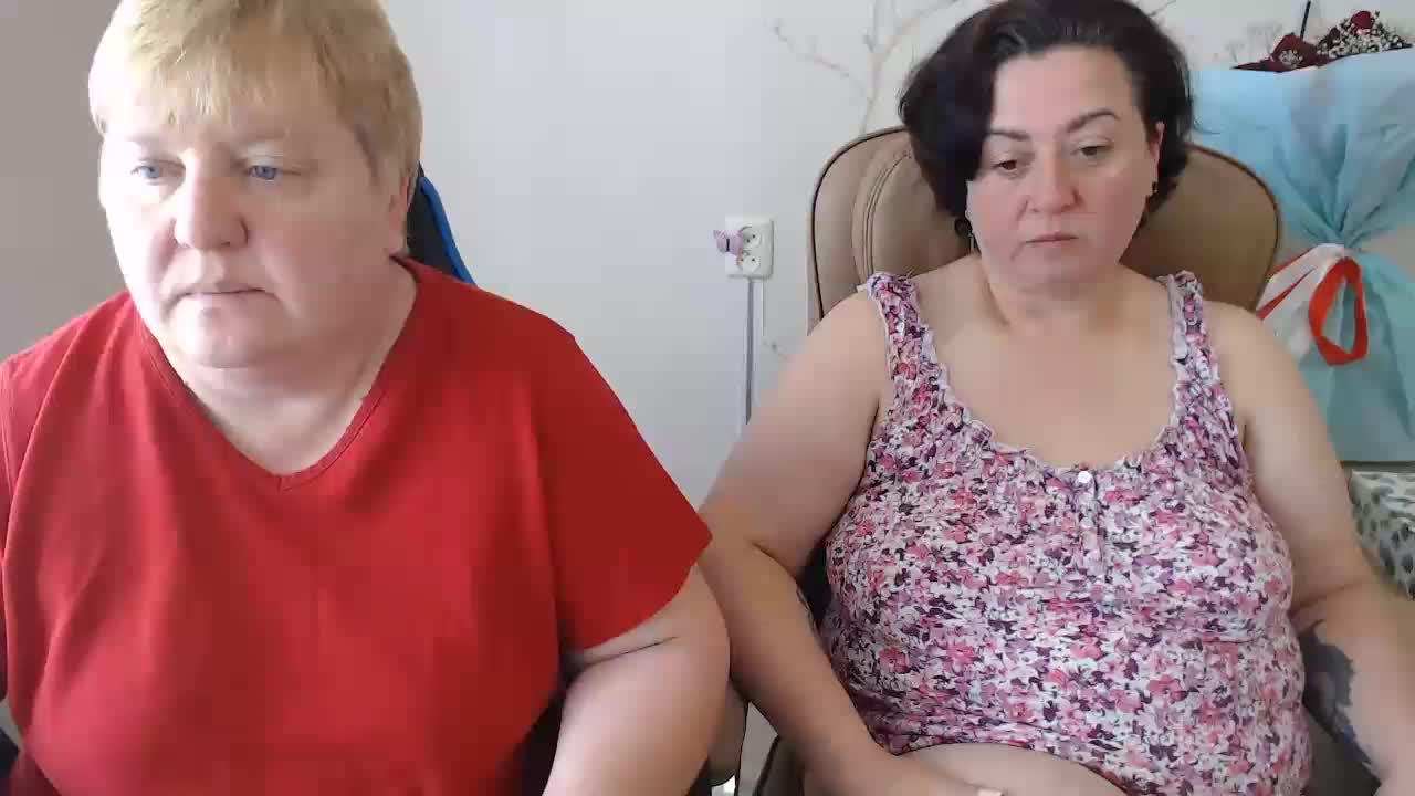 XMollyJaneEX Cam Model Chat July 26, 2026
